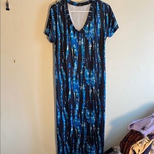 Black and Blue Casual Maxi Dress with V-Neck and Raglan Sleeves